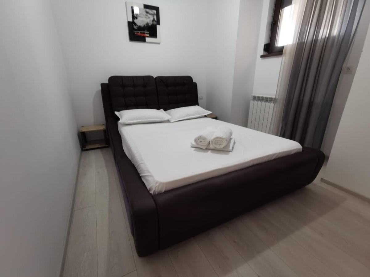 Mamaia Lake Apartments Constanta Ngoại thất bức ảnh