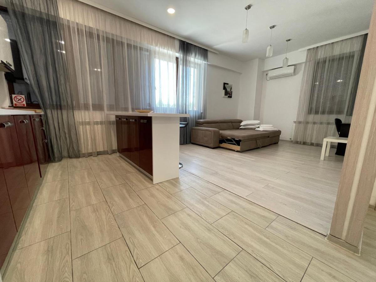 Mamaia Lake Apartments Constanta Ngoại thất bức ảnh