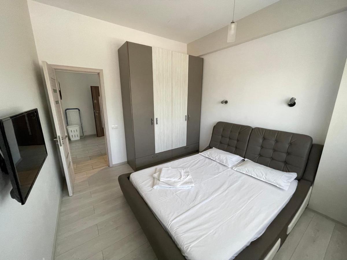 Mamaia Lake Apartments Constanta Ngoại thất bức ảnh