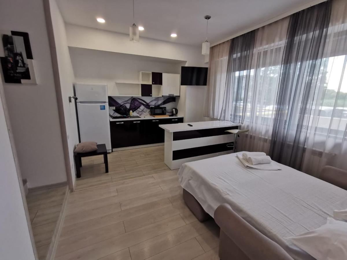 Mamaia Lake Apartments Constanta Ngoại thất bức ảnh