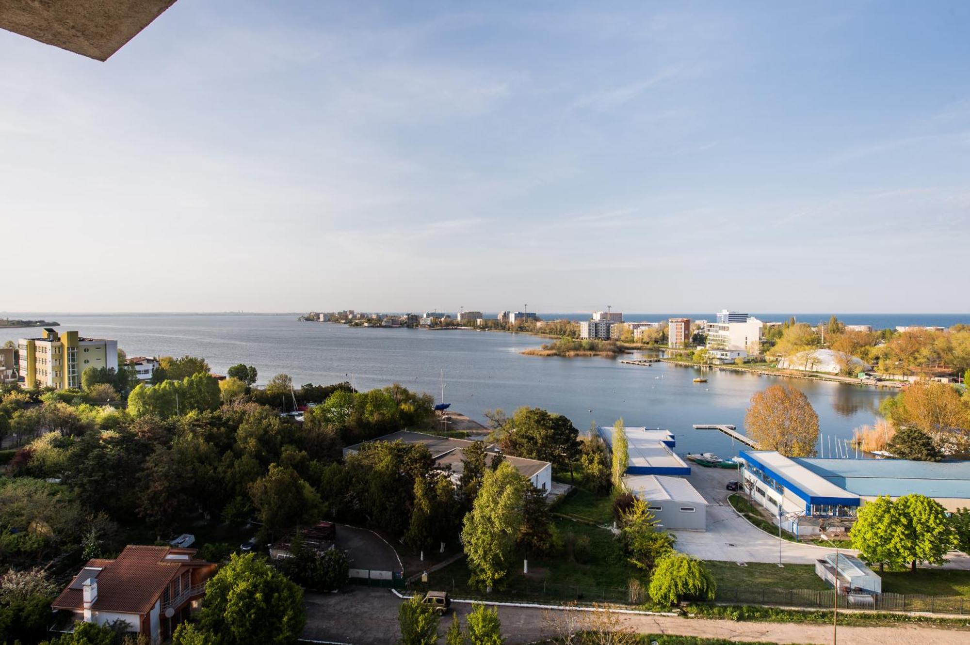 Mamaia Lake Apartments Constanta Ngoại thất bức ảnh